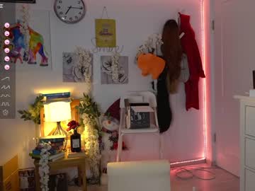 girl
        petitegonwild cam image #3193739