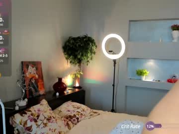 girl
        lynngroves cam image #4185244