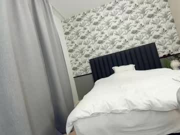 girl
        ehotlovea cam image #6240163