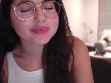 girl
        playnofuckinggames cam image #6972607