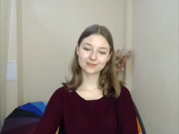 girl
        vivien_leight cam image #1030270