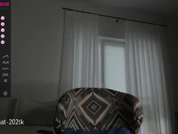 girl
        mysweethobby cam image #2121246