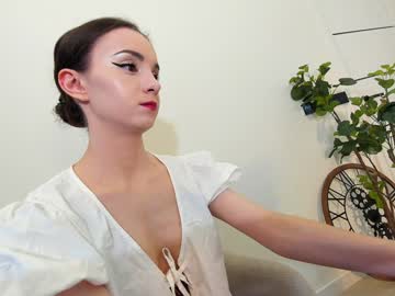 girl
        ehotlovea cam image #6054639