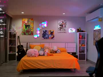girl
        madnessalise cam image #5288371