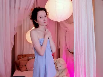 girl
        hailiemills cam image #191329