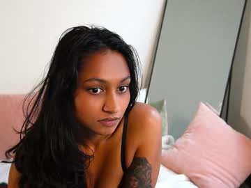 girl
        xzaramx cam image #6741626