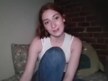 girl
        daddysdollhouse cam image #3101622