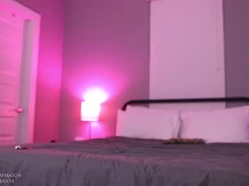 girl
        mayamochi cam image #1012414