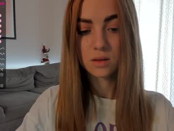 girl
        brilliantvictoria cam image #1035510