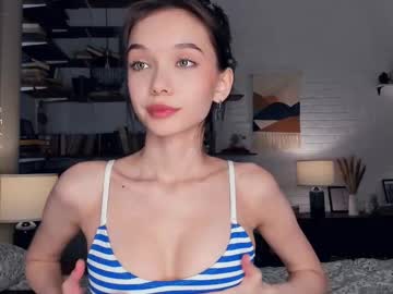 girl
        riskyproject cam image #6229040