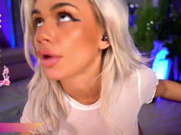 girl
        serene_sophiex cam image #5227628