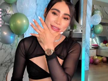 girl
        abie_owen cam image #3876033
