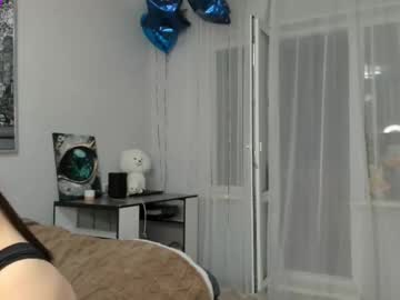 girl
        anny_leps cam image #6913238