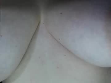girl Live Cam Girls Love To Strip Naked For Their Viewers with isabelswan