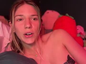 girl
        oliviahansleyy cam image #6522958