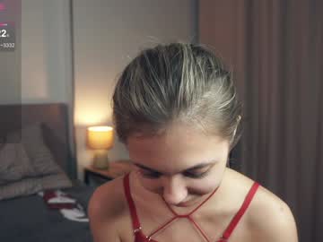 girl
        mildredgarrett cam image #5798528