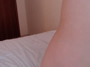 girl
        magic_couple13 cam image #2034111