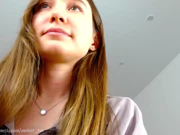 girl
        ambertan1 cam image #3107894