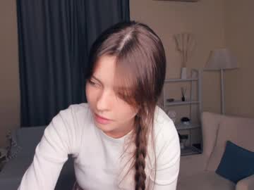 girl
        mercy_soul cam image #4940284