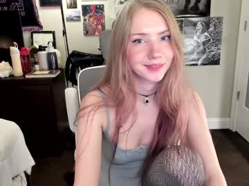 girl
        eve003300 cam image #6627959