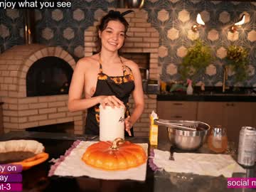 girl
        loollypop24 cam image #6755845