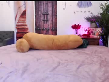girl
        thaidream25 cam image #3311200