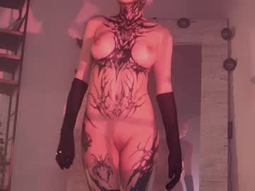 girl
        goth_dolll cam image #3940881