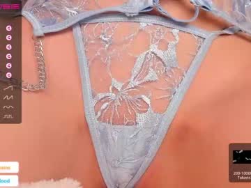 girl
        girl_of_yourdreams cam image #402738