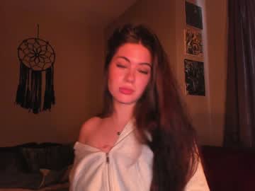 girl
        _modestmouse cam image #2503775