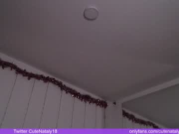 girl
        cutenataly cam image #752273