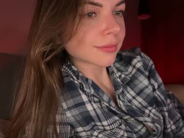 girl
        natalie_x cam image #3687685