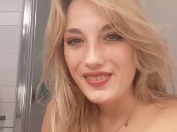 girl
        xkitycatx cam image #2143774