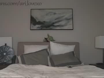couple
        ari_lovexo cam image #665611