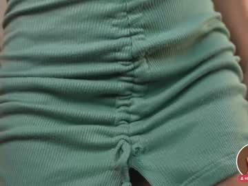 girl
        victoria__rossi cam image #6107478