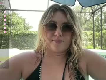 couple
        daddyslittlegirl12 cam image #4176105