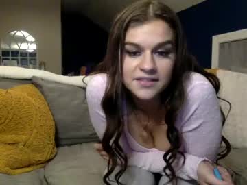 girl
        basicbrunette cam image #680145