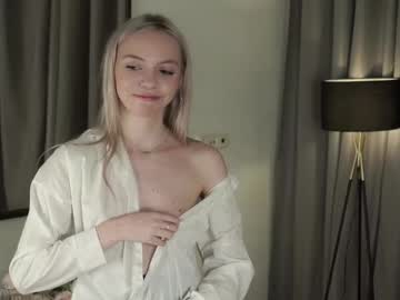 girl
        taitedutch cam image #6276309