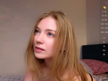 girl
        lovely_shyy cam image #5543830