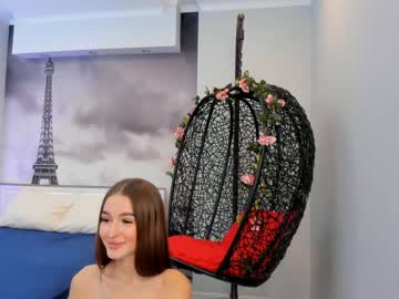 girl
        elizabeth__gray cam image #749750
