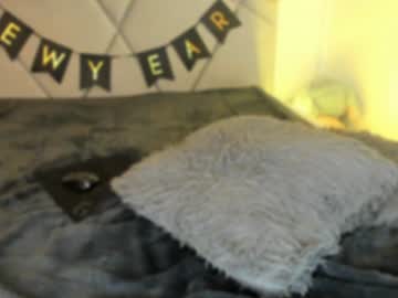 girl
        blueeyeslexxxy cam image #5820848
