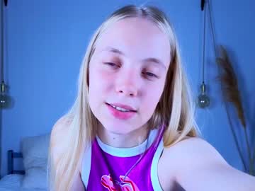 girl
        appr0ved cam image #1761171