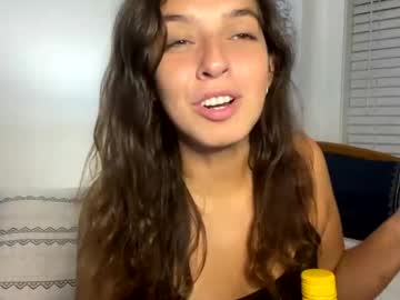 girl
        straightoutthetrailer cam image #4640799
