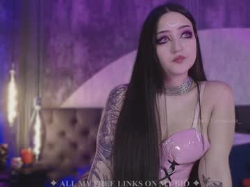 girl
        charlotte_germanotta_ cam image #6446691
