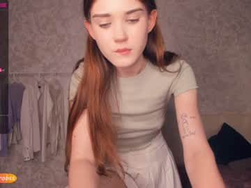 girl
        minnietammy cam image #2172997