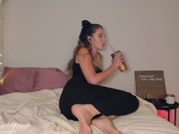 girl
        audrey_ cam image #1959113