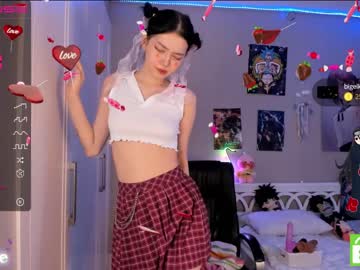 girl
        amaya_mori cam image #1026085