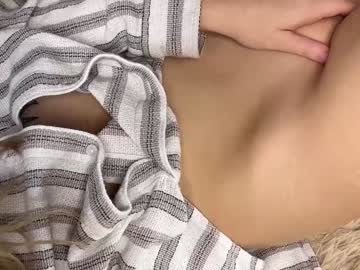 girl
        shyrubate cam image #5302305