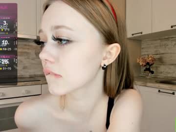 girl
        chelseafrake cam image #3985607