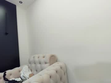 girl
        ehotlovea cam image #6054544