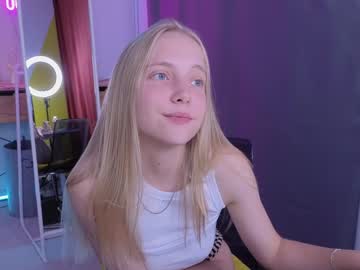 girl
        appr0ved cam image #2378688